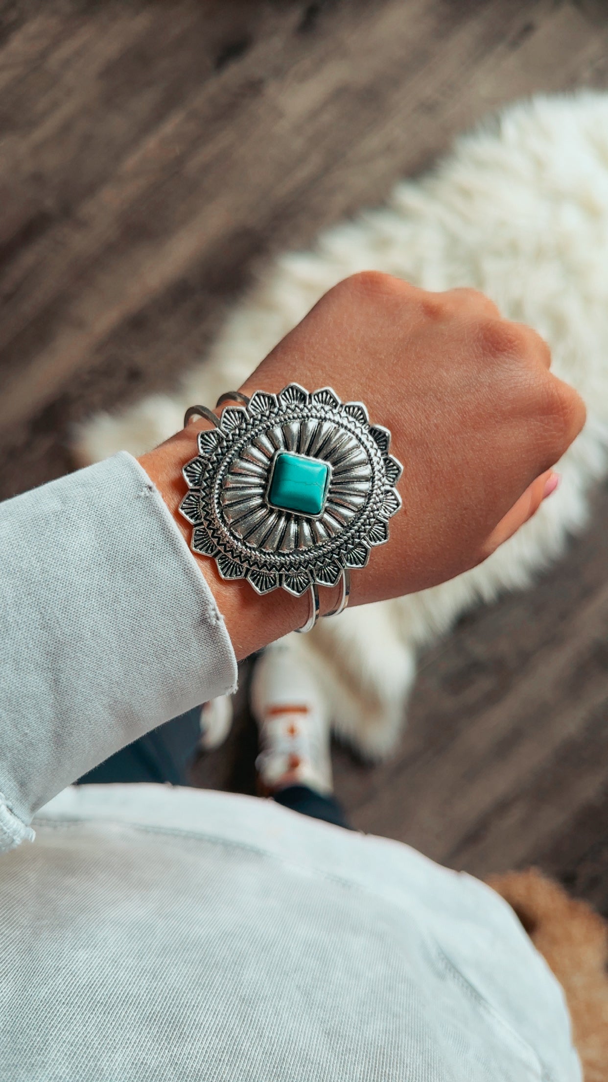 WESTERN CELESTIAL TURQUOISE CONCHO CUFF BRACELET
